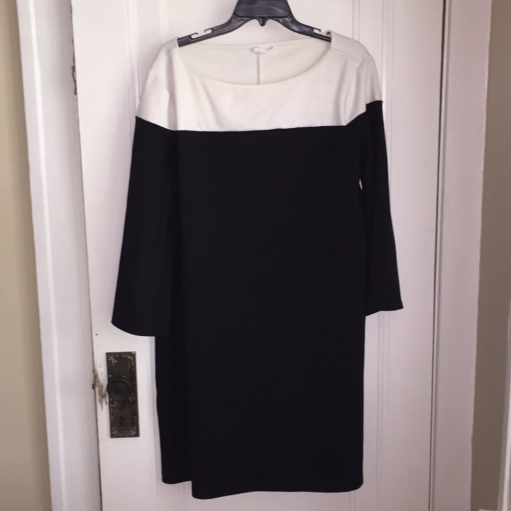 Gap Black & Beige Dress